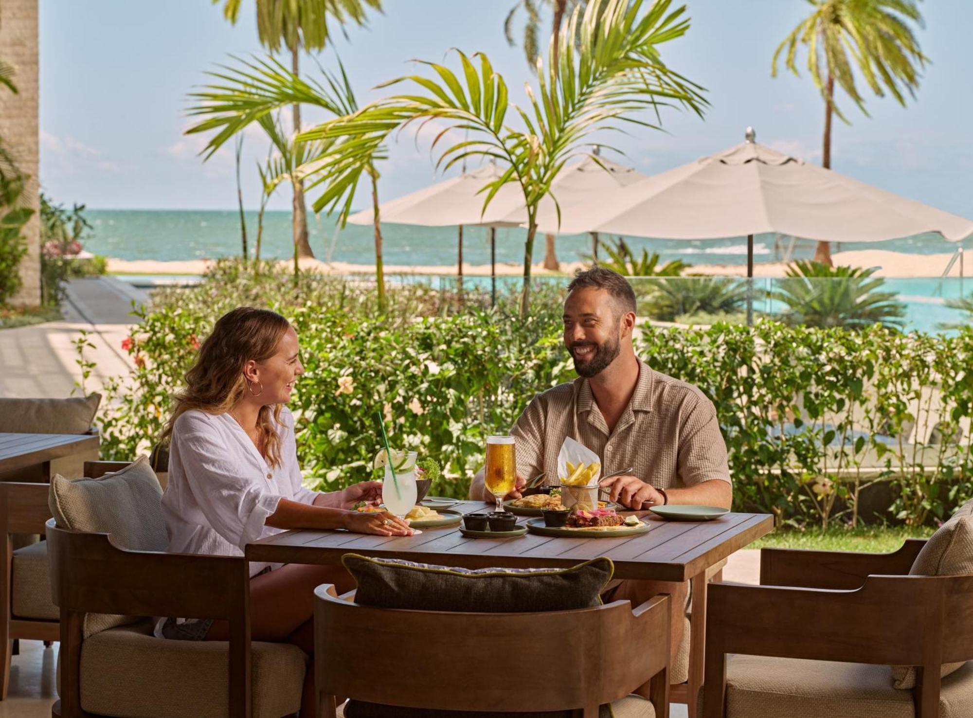 Crowne Plaza Fiji Nadi Bay Resort & Spa, An Ihg Hotel Экстерьер фото